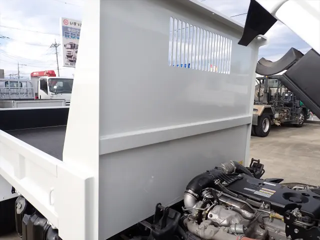 いすゞ エルフ TPG-NJR85AD(2WD)の写真29