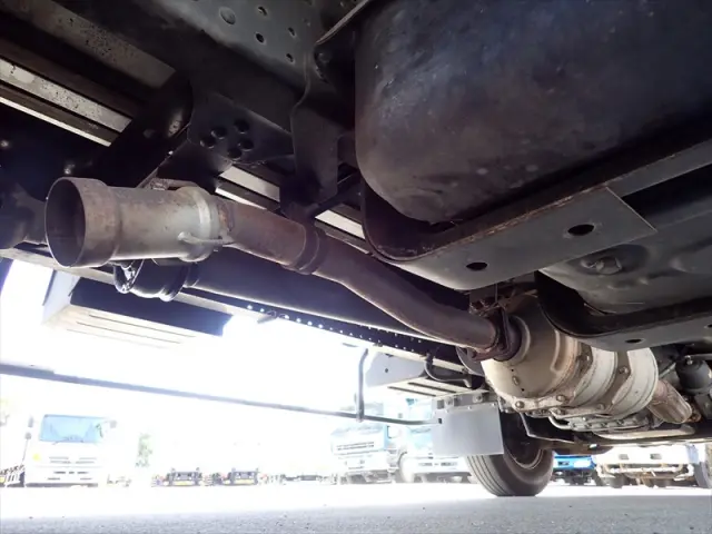 いすゞ エルフ TRG-NPR85AN(2WD)の写真18