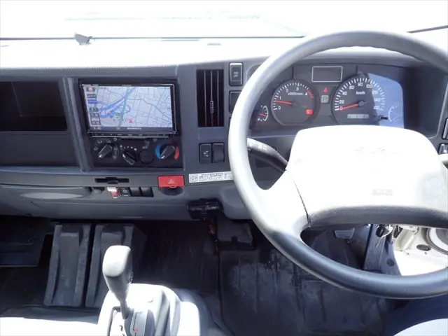 いすゞ エルフ TRG-NPR85AN(2WD)の写真24