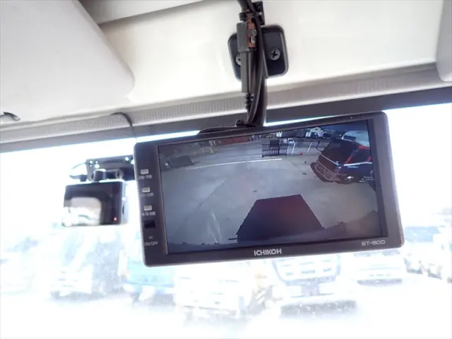 いすゞ エルフ TRG-NPR85AN(2WD)の写真29
