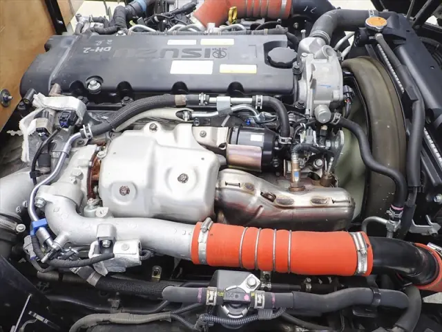 いすゞ エルフ 2RG-NPR88AR(2WD)の写真18