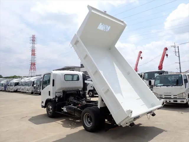 いすゞ エルフ TKG-NPR85YN(2WD)の写真11