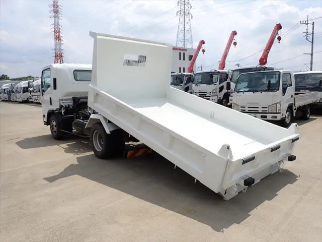 いすゞ エルフ TKG-NPR85YN(2WD)の写真27