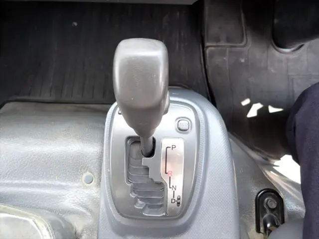 いすゞ エルフ TKG-NPR85YN(2WD)の写真39