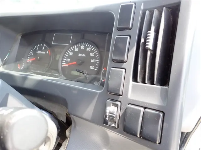 いすゞ エルフ TKG-NPR85YN(2WD)の写真41
