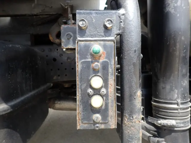 いすゞ エルフ TKG-NPR85YN(2WD)の写真49