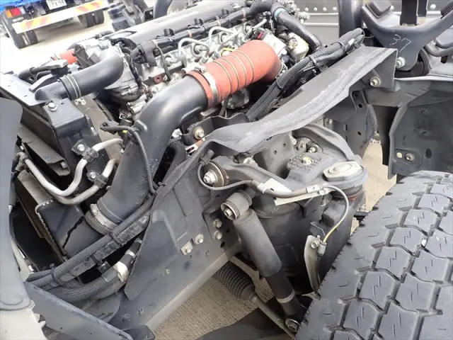いすゞ エルフ 2RG-NPR88AN(2WD)の写真29