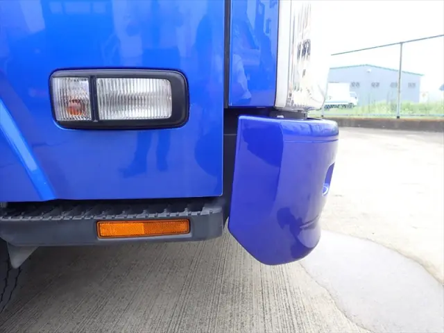 いすゞ エルフ 2RG-NPR88AN(2WD)の写真41