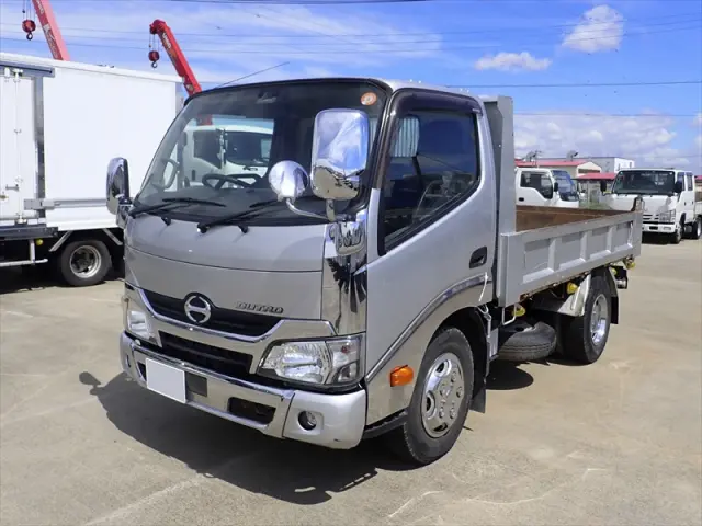 日野 デュトロ TKG-XZU620T(2WD)の写真1