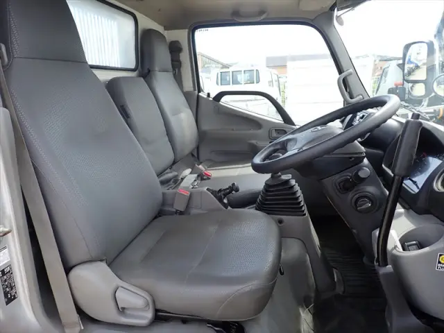 日野 デュトロ TKG-XZU620T(2WD)の写真26