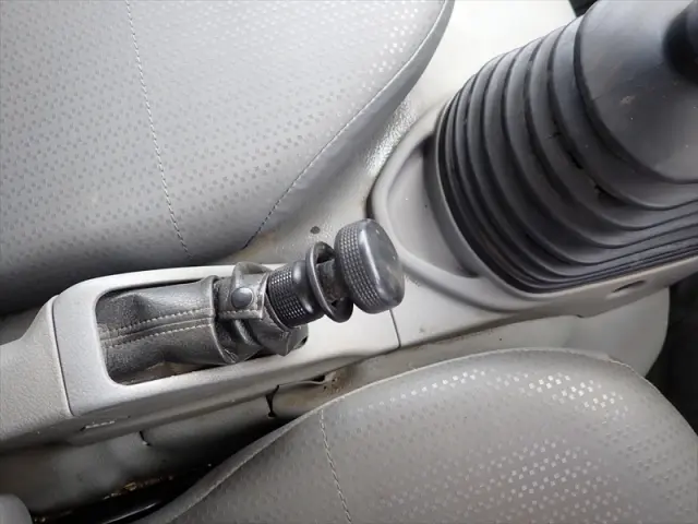日野 デュトロ TKG-XZU620T(2WD)の写真28