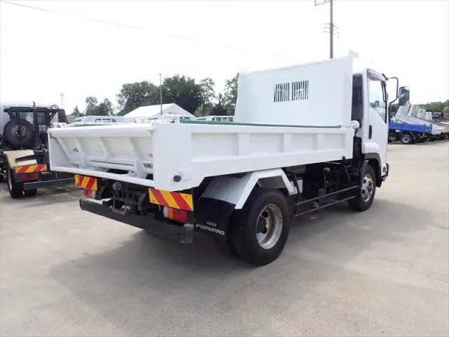 いすゞ フォワード TKG-FRR90S1(2WD)の写真2