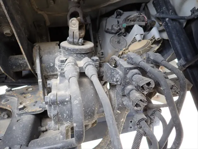 いすゞ フォワード TKG-FRR90S1(2WD)の写真33