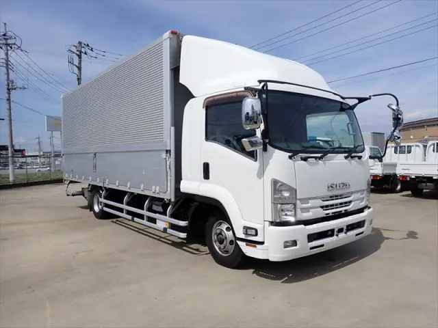 いすゞ フォワード TKG-FRR90T2(2WD)の写真3