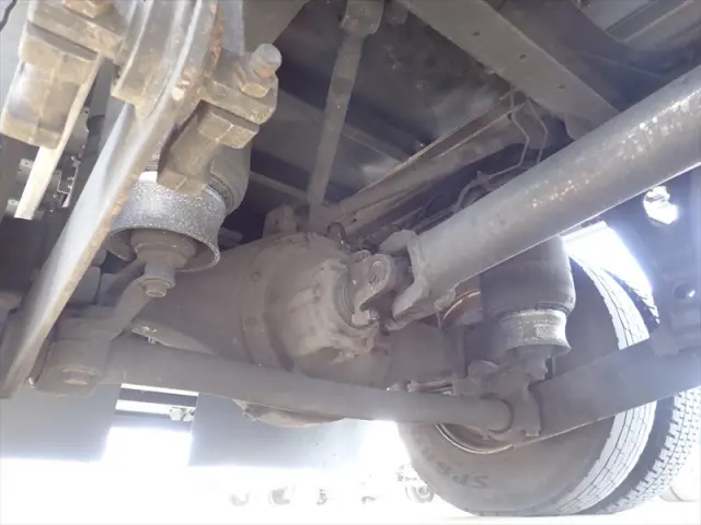 いすゞ フォワード TKG-FRR90T2(2WD)の写真22