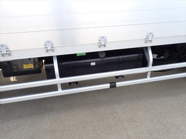 いすゞ フォワード TKG-FRR90T2(2WD)の写真28
