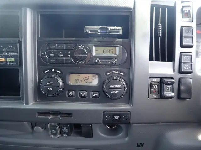 いすゞ フォワード TKG-FRR90T2(2WD)の写真34