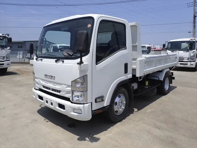 いすゞ エルフ TRG-NPR85YN(2WD)の写真1