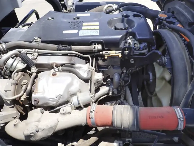いすゞ エルフ TRG-NPR85YN(2WD)の写真29
