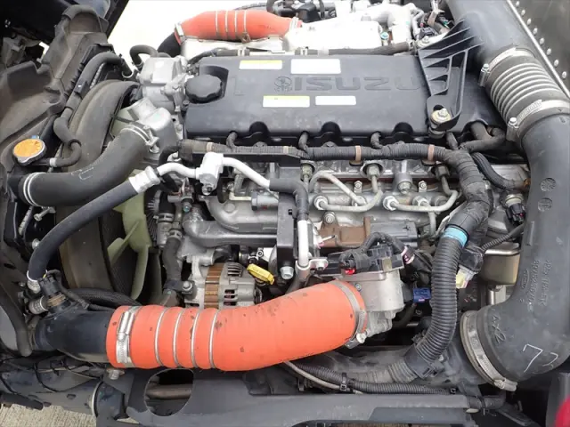 いすゞ エルフ 2RG-NLR88AR(2WD)の写真19