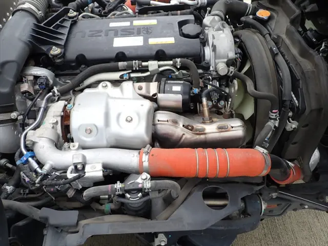 いすゞ エルフ 2RG-NLR88AR(2WD)の写真24