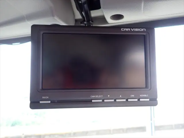 いすゞ エルフ 2RG-NLR88AR(2WD)の写真32