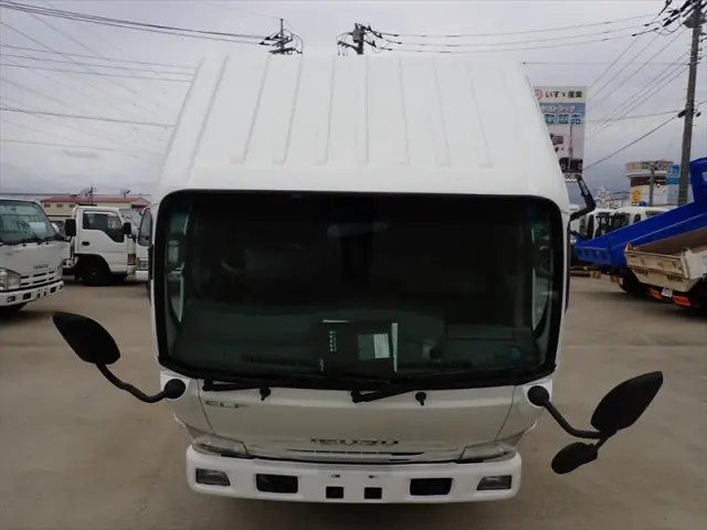 いすゞ エルフ TPG-NKR85AD(2WD)の写真30