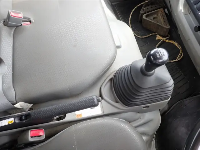 日野 デュトロ TKG-XZU620T(2WD)の写真27