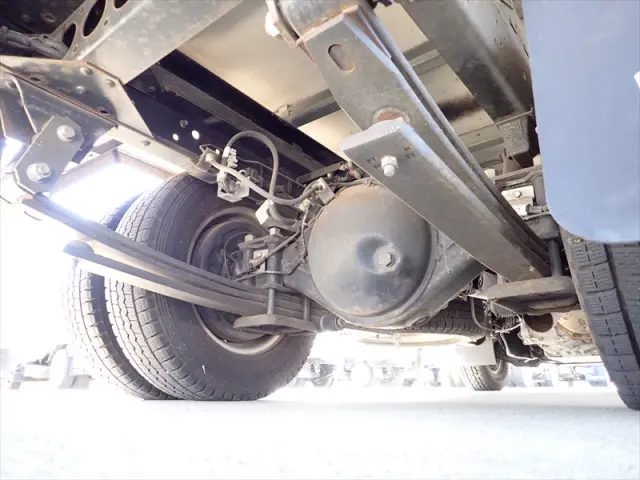 いすゞ エルフ TPG-NLR85AN(2WD)の写真12
