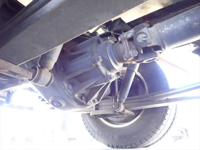 いすゞ エルフ TPG-NLR85AN(2WD)の写真13