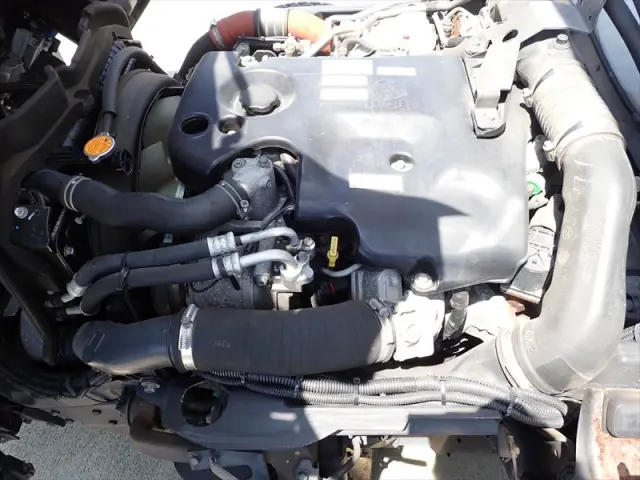 いすゞ エルフ TPG-NLR85AN(2WD)の写真23