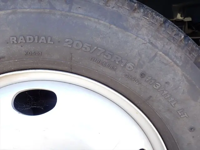 いすゞ エルフ TPG-NKR85AN(2WD)の写真44