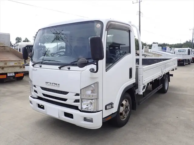 いすゞ エルフ 2RG-NPR88AR(2WD)の写真1