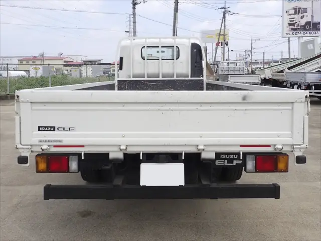 いすゞ エルフ 2RG-NPR88AR(2WD)の写真5
