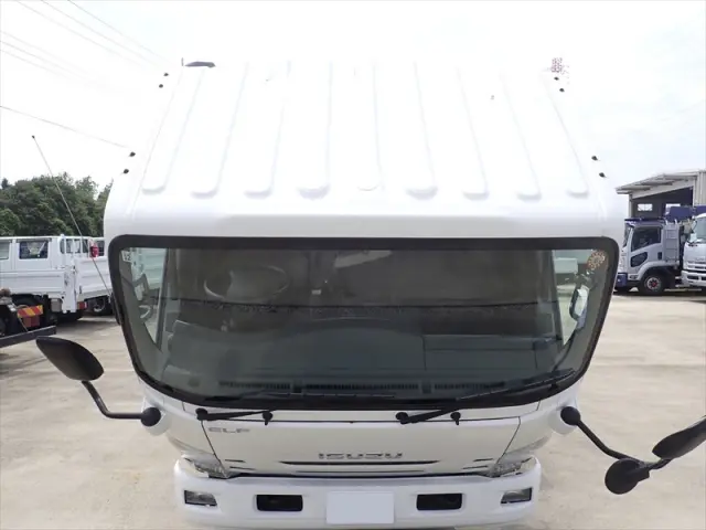 いすゞ エルフ 2RG-NPR88AR(2WD)の写真33