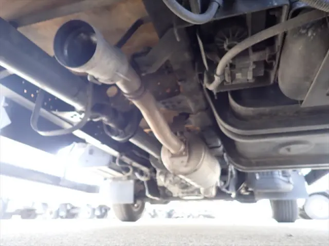 いすゞ エルフ 2PG-NPR88AR(2WD)の写真14