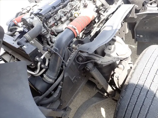いすゞ エルフ 2PG-NPR88AR(2WD)の写真17