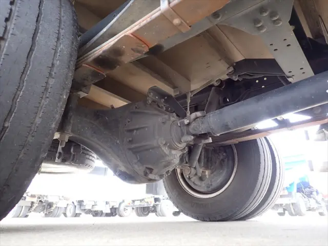 いすゞ エルフ TRG-NPR85AR(2WD)の写真10