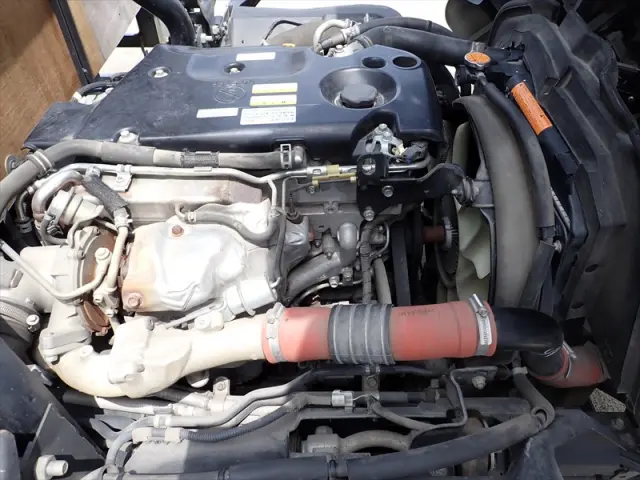 いすゞ エルフ TRG-NPR85AR(2WD)の写真21