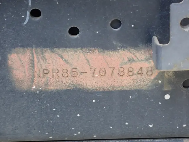 いすゞ エルフ TRG-NPR85AR(2WD)の写真23