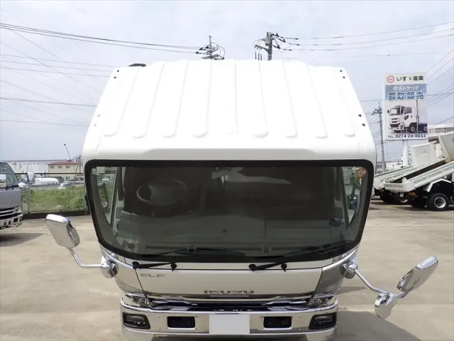 いすゞ エルフ TRG-NPR85AR(2WD)の写真25