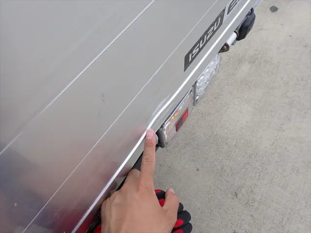 いすゞ エルフ TRG-NPR85AR(2WD)の写真40