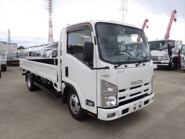 いすゞ エルフ TKG-NLR85AR(2WD)の写真3