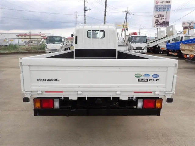 いすゞ エルフ TKG-NLR85AR(2WD)の写真5