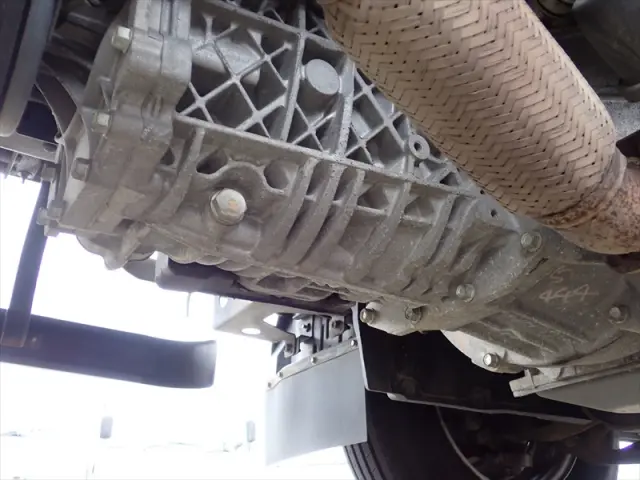 いすゞ エルフ TKG-NLR85AR(2WD)の写真13