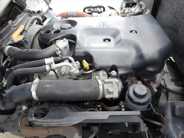 いすゞ エルフ TKG-NLR85AR(2WD)の写真17