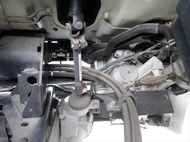 いすゞ エルフ TKG-NLR85AR(2WD)の写真20