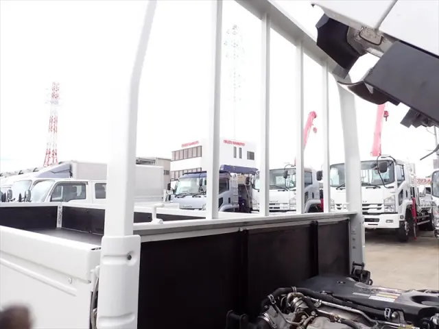 いすゞ エルフ TKG-NLR85AR(2WD)の写真21