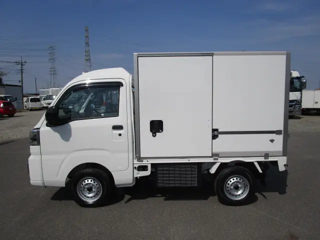 ダイハツ ハイゼットバン 3BD-S500P(2WD)の写真8