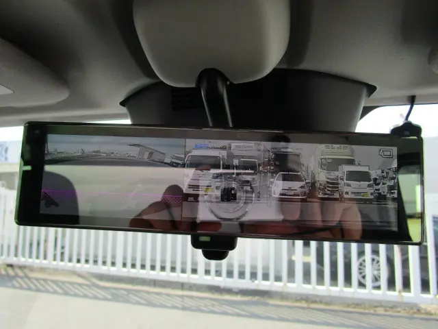 ダイハツ ハイゼットバン 3BD-S500P(2WD)の写真20